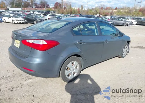 2016 Kia Forte Lx z USA, uszkodzony, nr VIN KNAFK4A66G5610672